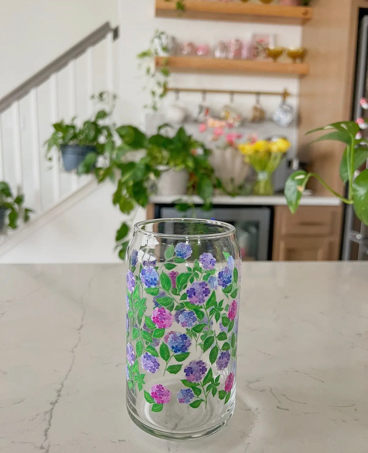 Hydrangea glass