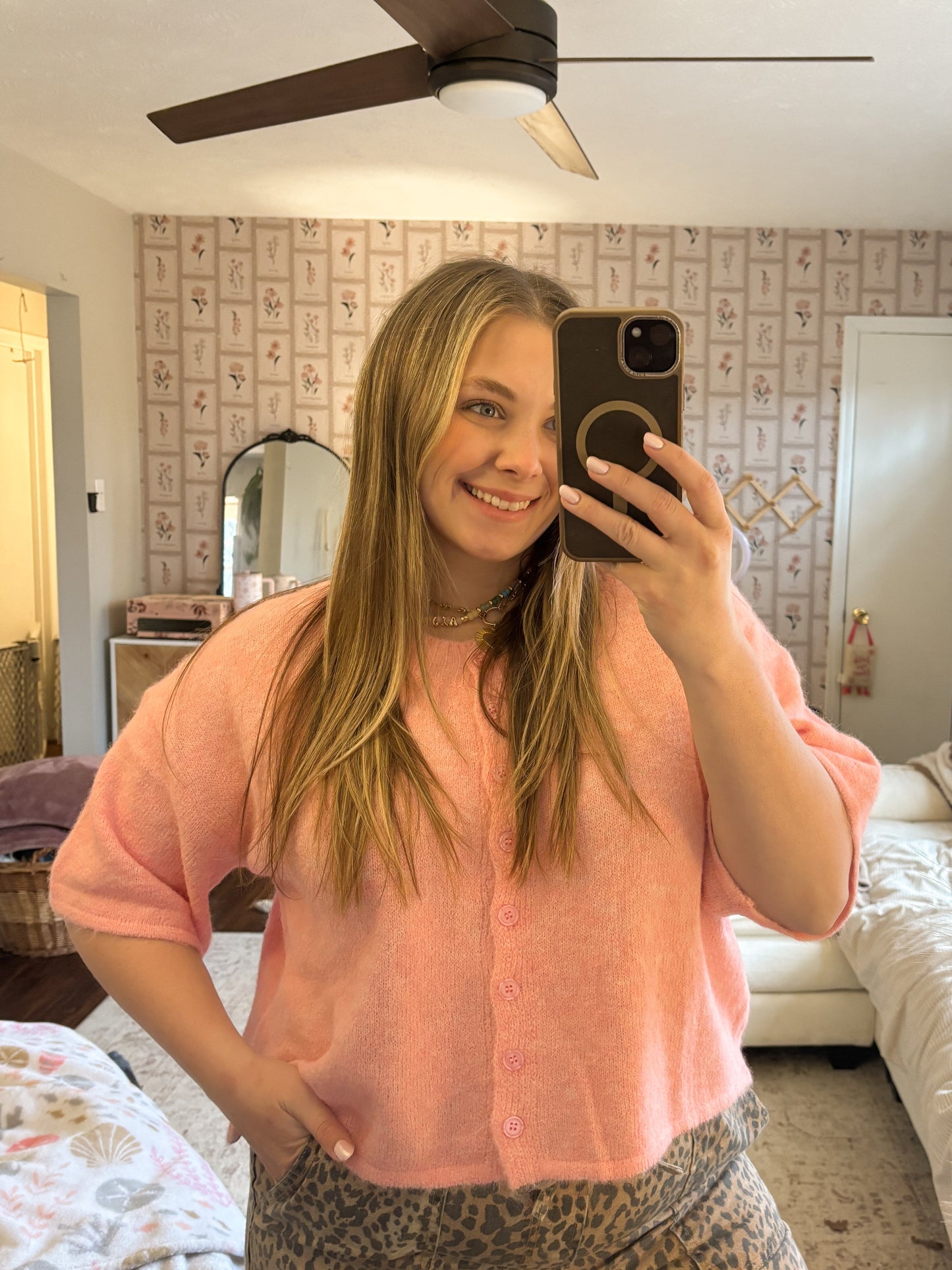 Heartstrings Knit Short-SleeveCardigan